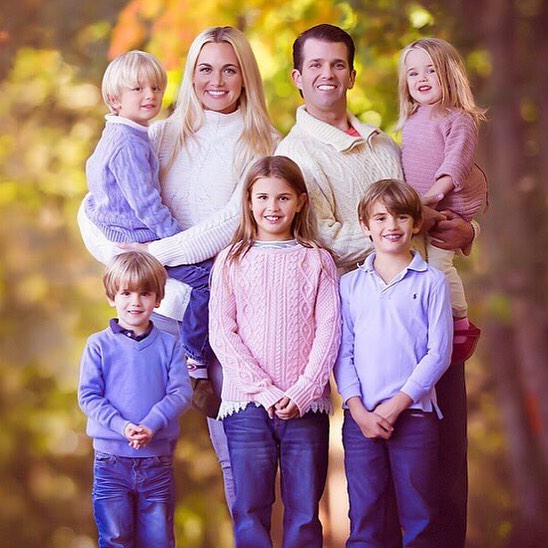 ترامب الابن مع زوجته وأولاده