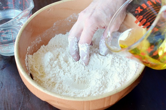 طريقة عمل خبز التورتيلا (1)