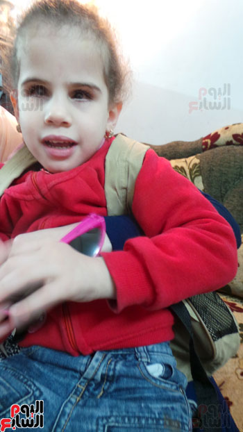 الطفلة مايا المصابة الطفلة مايا المصابة