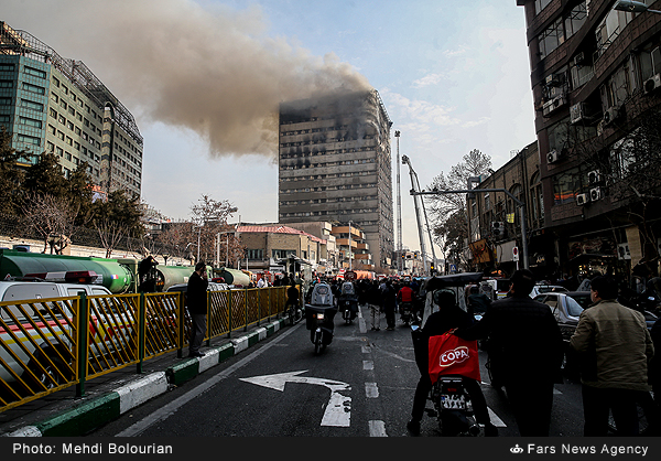 حريق فى مبنى بالعاصمة طهران