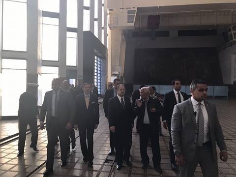 وزير الداخلية وسط القيادات الامنية بأسوان وزير الداخلية وسط القيادات الامنية بأسوان