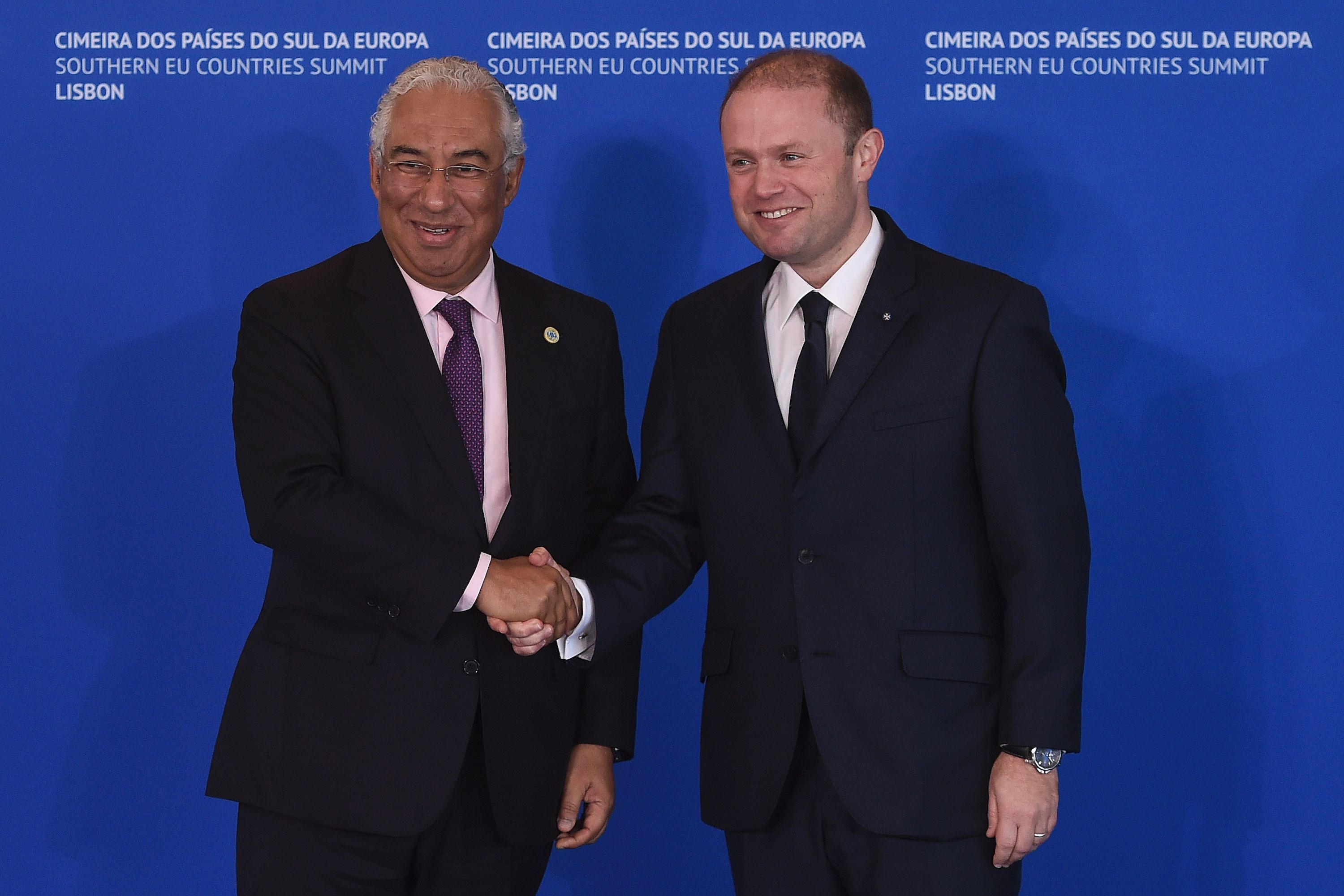 رئيس الوزراء البرتغالي أنطونيو كوستا يستقبل رئيس وزراء مالطا جوزيف مسقط