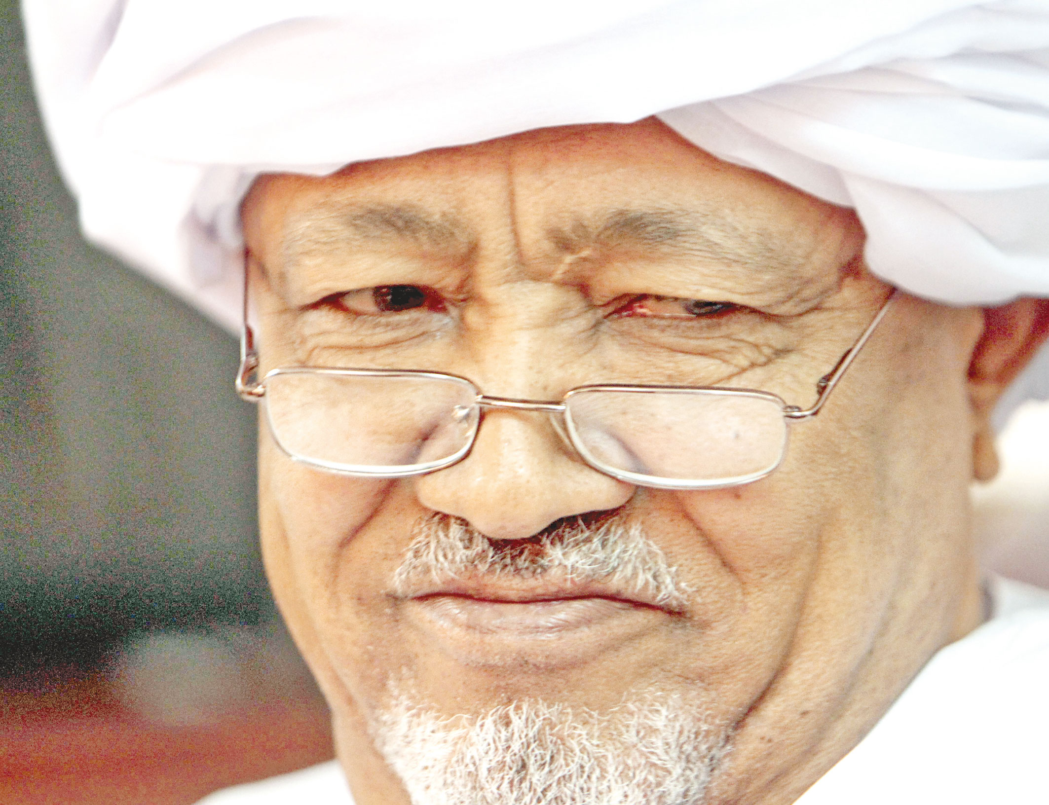الطيب مصطفى خال الرئيس عمر البشير الطيب مصطفى خال الرئيس عمر البشير