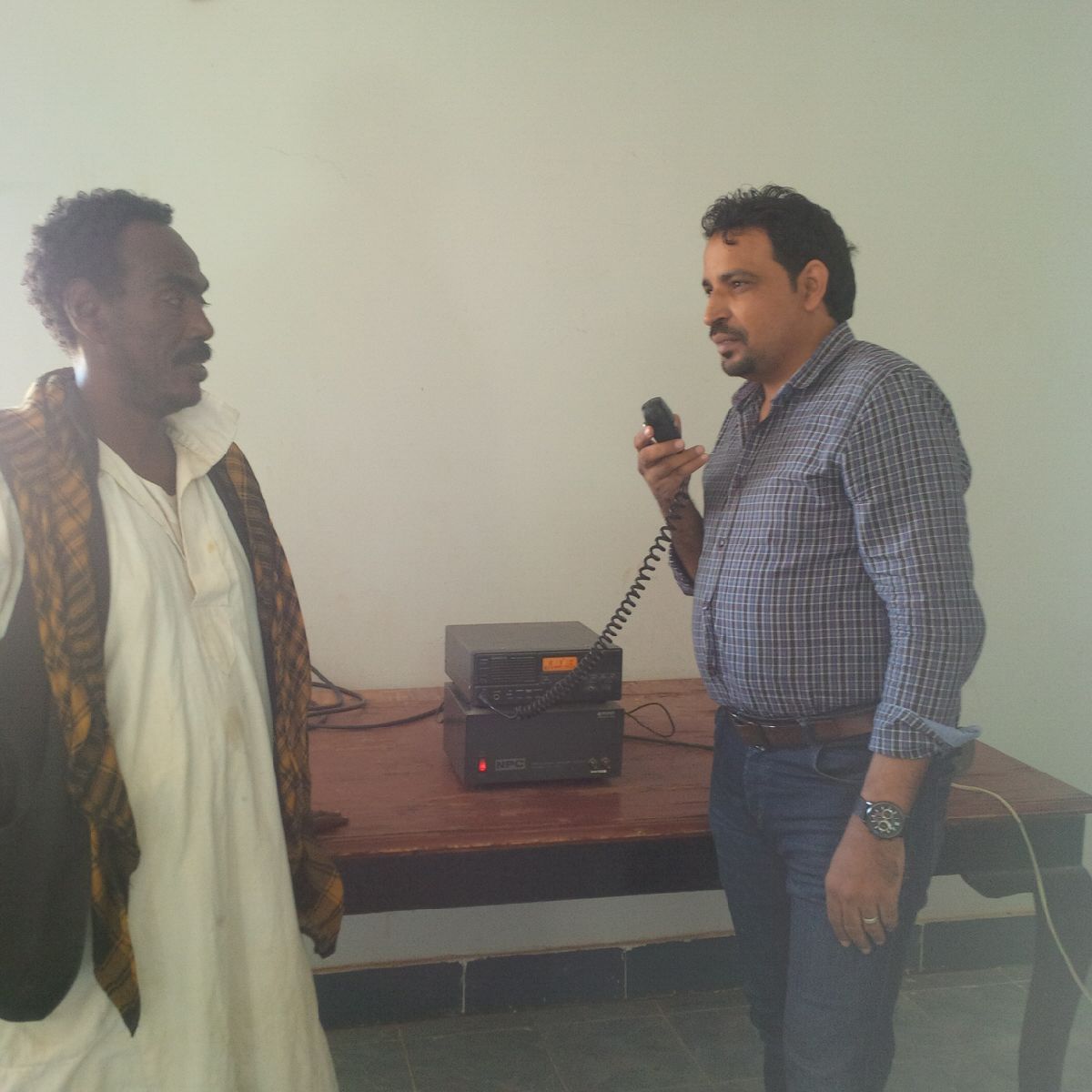 محرر اليوم السابع فى غرفة عمليات رصد الجراد محرر اليوم السابع فى غرفة عمليات رصد الجراد