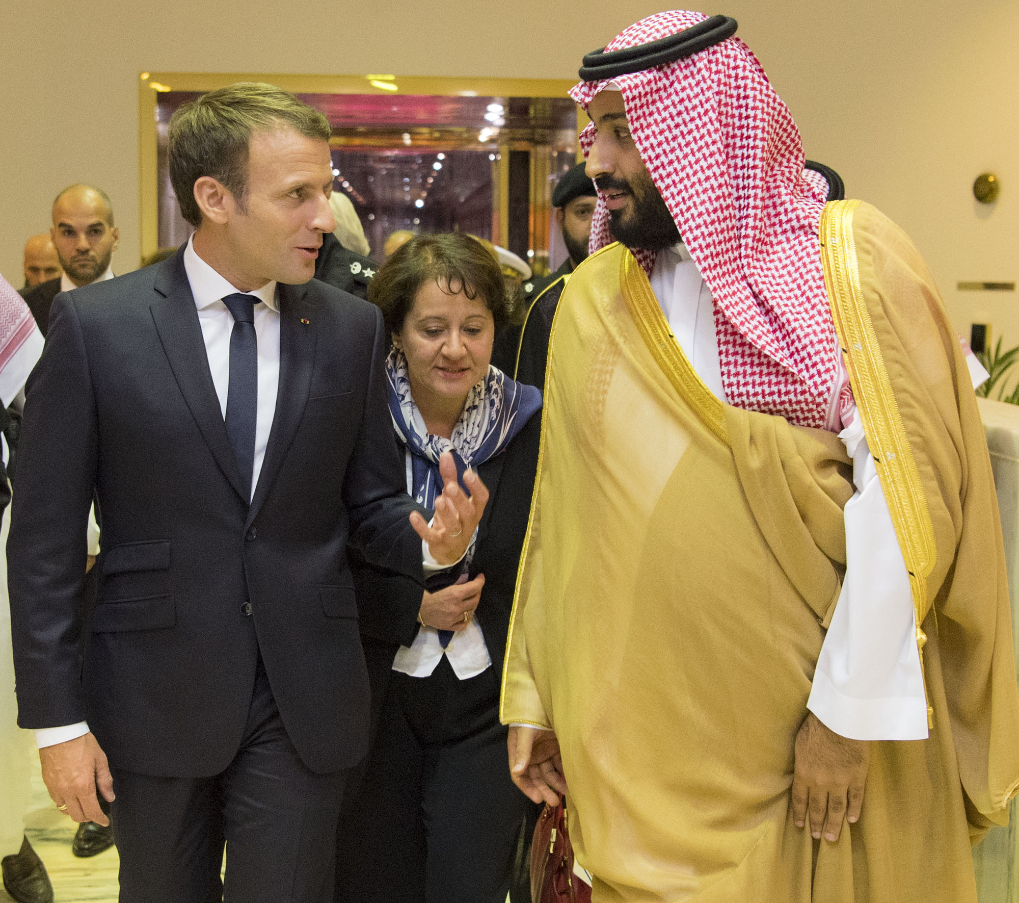 ولى العهد السعودى يستضيف ماكرون ولى العهد السعودى يستضيف ماكرون