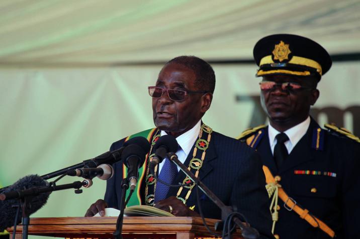 رئيس زيمبابوى فى شبابه