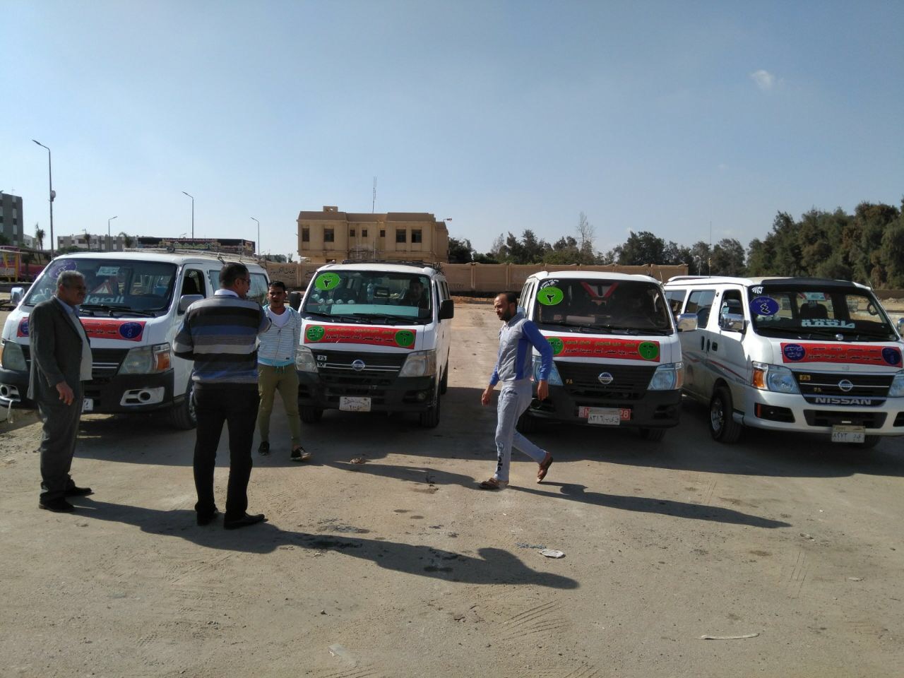 تفعيل منظومة النقل الداخلى بمدينة الشروق  (3)