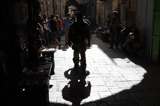 انتشار قوات الاحتلال فى شوارع المدن الفلسطينية