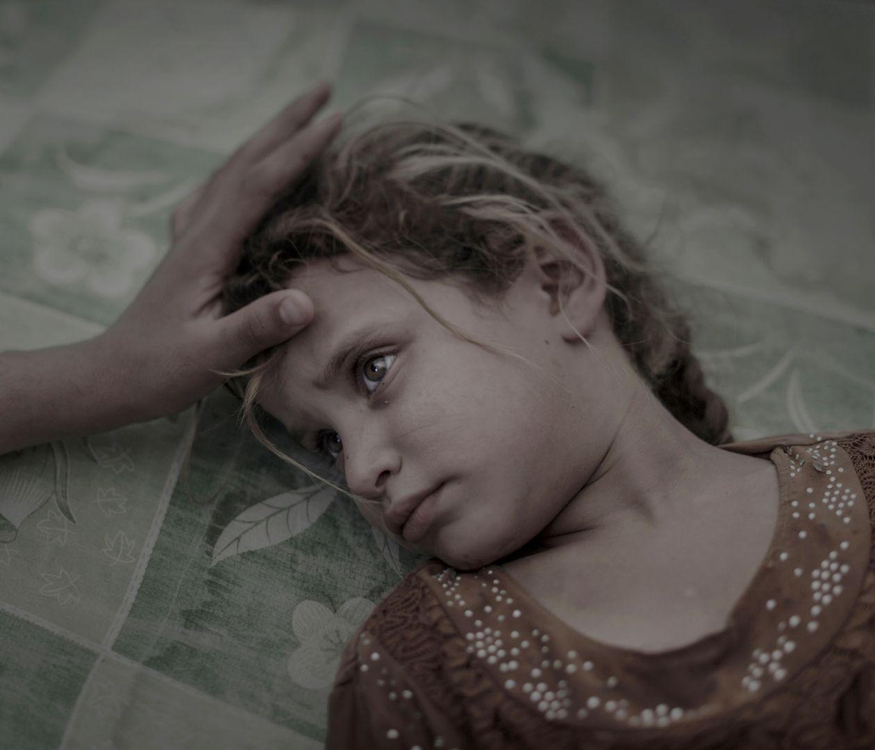 الجائزة الأولى- طفلة تخشى داعش بقرية الحويجة خارج الموصل