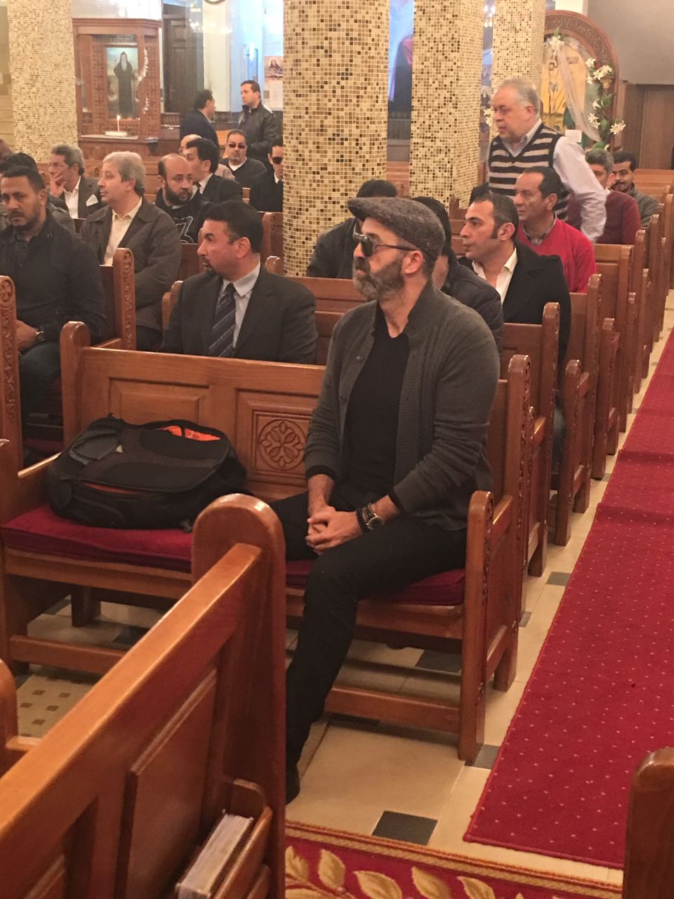 إيمن عزب إيمن عزب