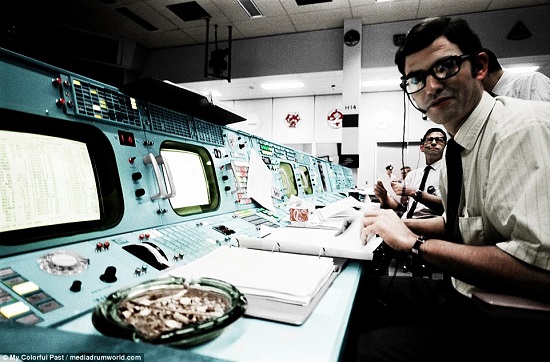 مراقبة البعثة خلال مهمة أبولو 11