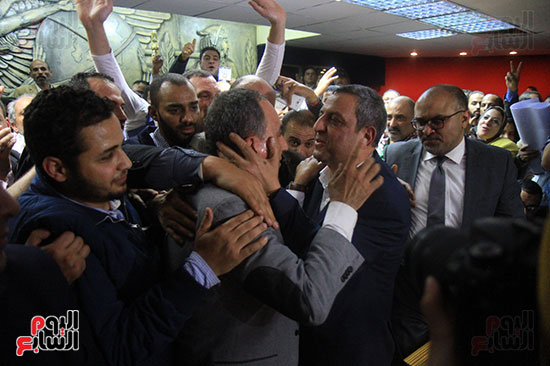 قلاش مهنئًا عبد المحسن سلامة (1) قلاش مهنئًا عبد المحسن سلامة (1)