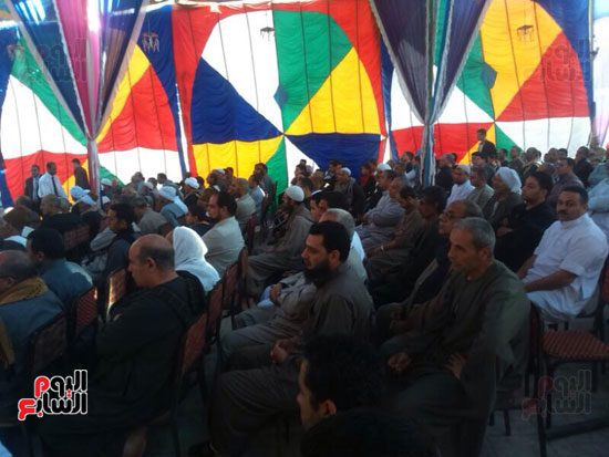 الأهالى أثناء المؤتمر