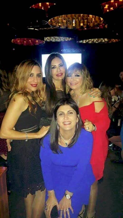 جانب من الأصدقاء