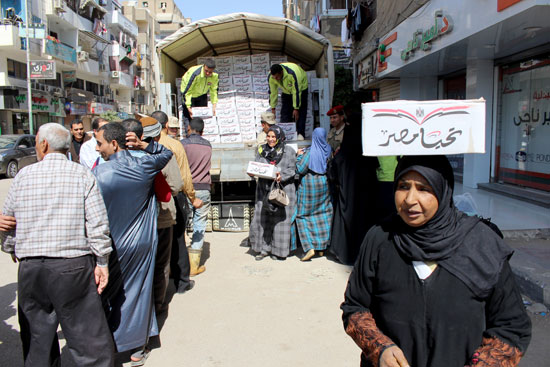 القوات-المسلحة-تواصل-توزيع-٢-مليون-كرتونة