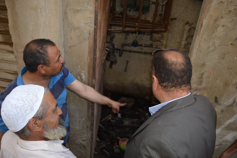 مساعد محافظ كفر الشيخ يتابع طفح الصرف الصحى