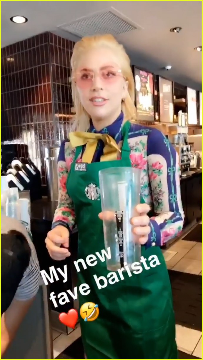 ليدي جاجا (2)