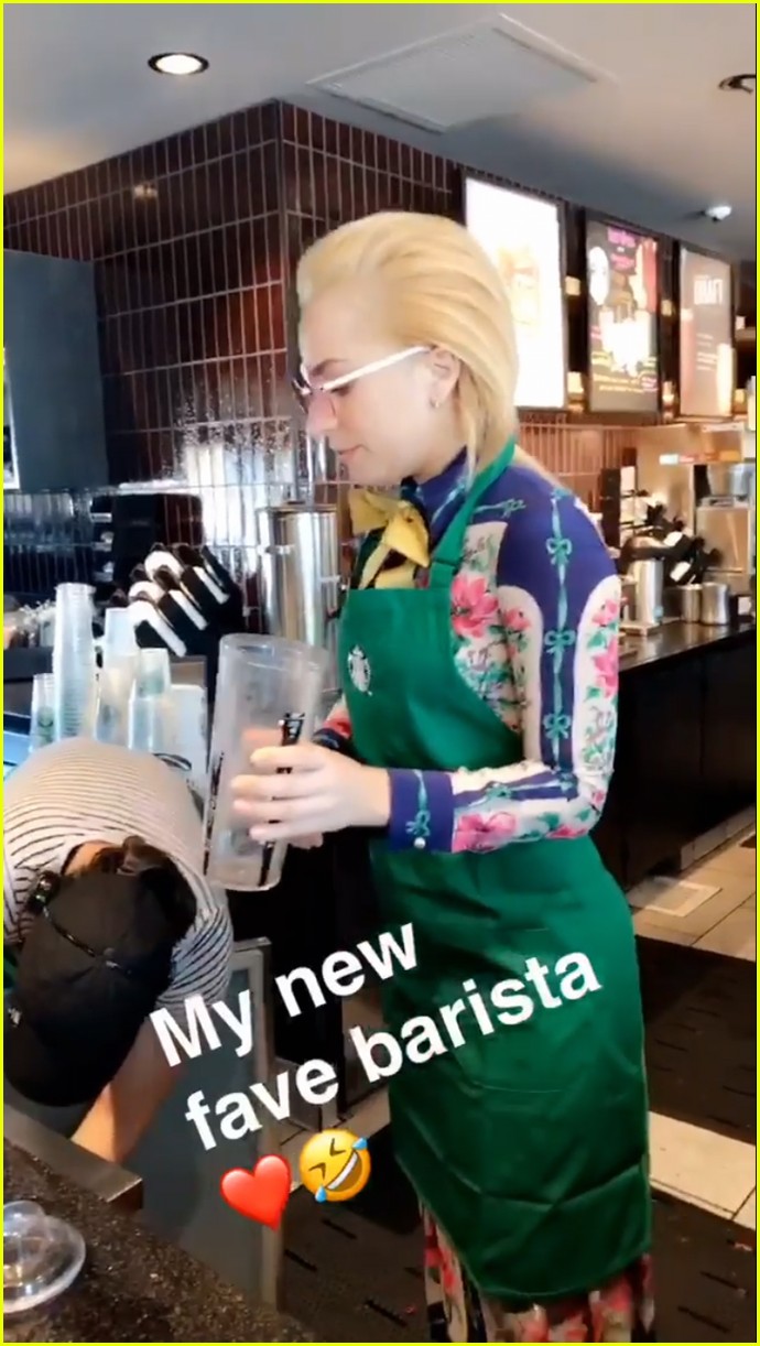 ليدي جاجا (3)