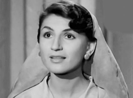 نجوي سالم الفنانة التي تميزت بخفة الظل نجوي سالم الفنانة التي تميزت بخفة الظل