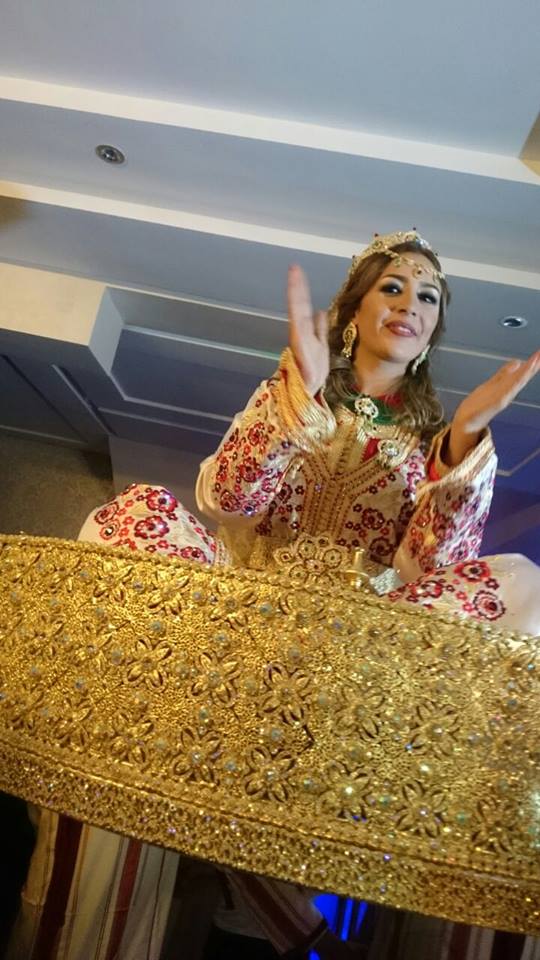 الفنانة جنات الفنانة جنات