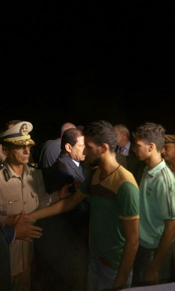 جنازة-عسكرية-لشهيد-الأمن-الوطنى-بمسقط-رأسه-بالغربية-يتقدمها-المحافظ--(1)