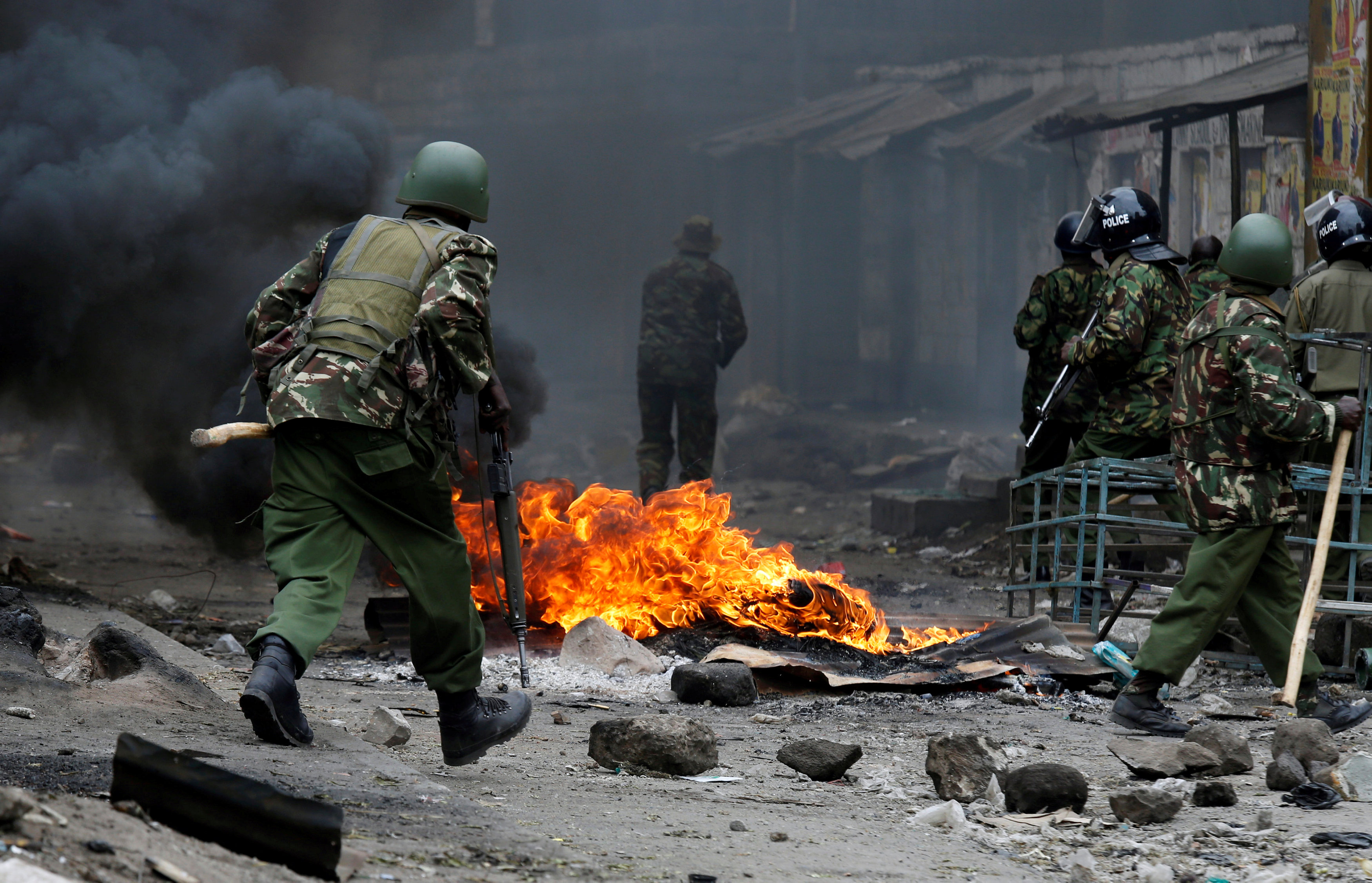 استمرار المظاهرات العنيفة بكينيا
