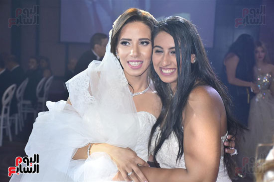 هيثم شاكر يغنى فى حفل زفاف شقيقة محمد زيدان (44)