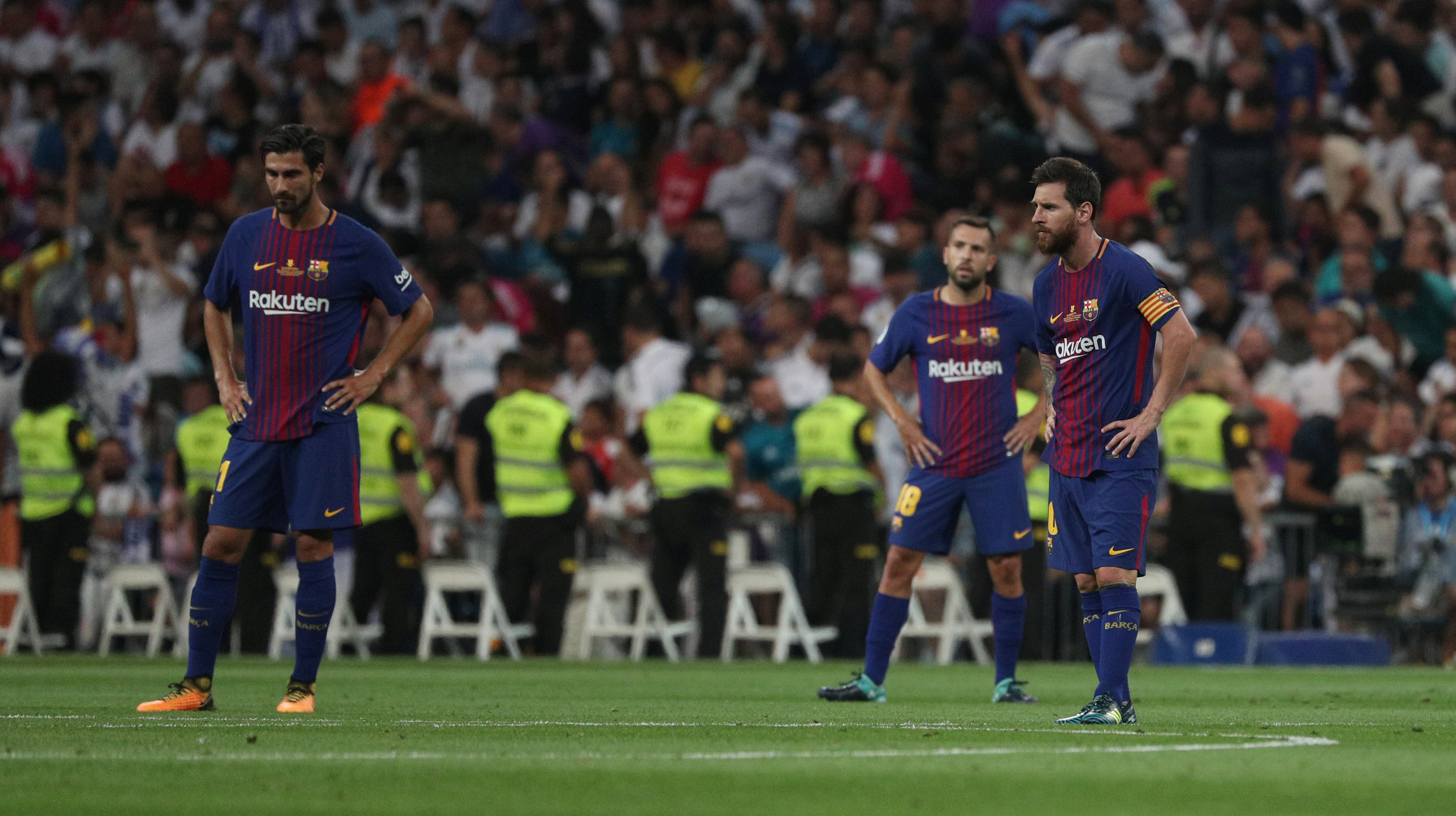 الصدمة على وجوه نجوم برشلونة