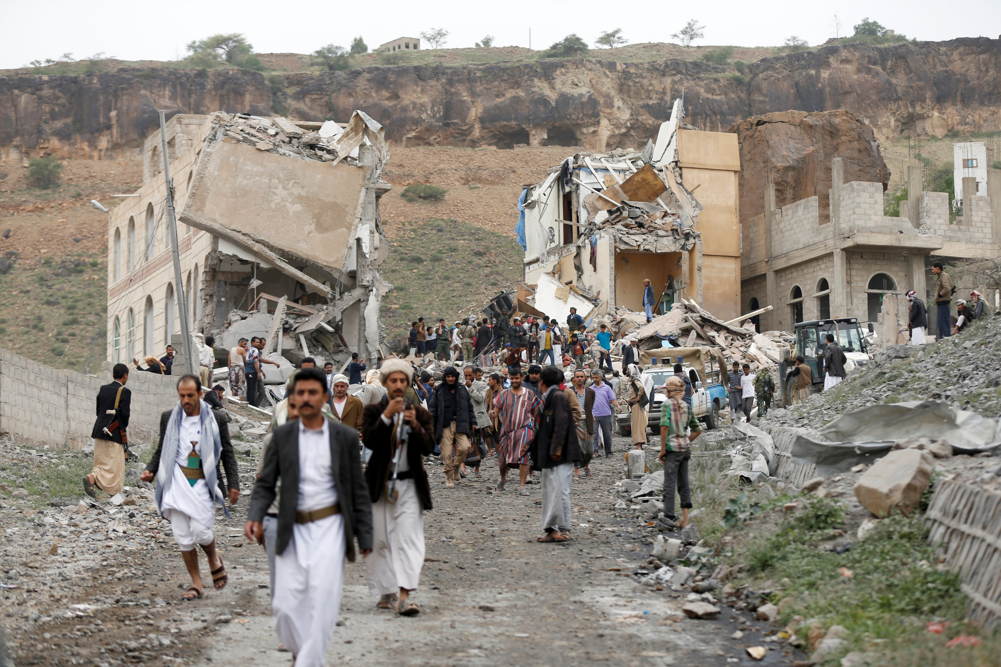 غارة جوية جنوب صنعاء