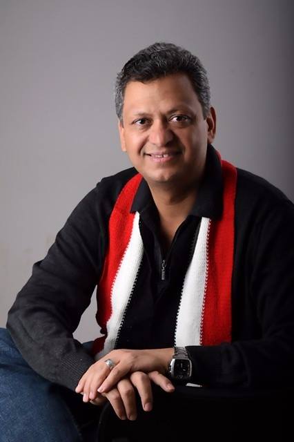 الفن ملوش وطن.. 13 فنانة مصرية تتصدر رسوماتهن art without borders الإيطالى