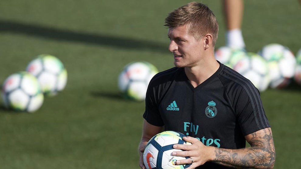 تونى كروس يغيب عن تدريبات ريال مدريد اليوم