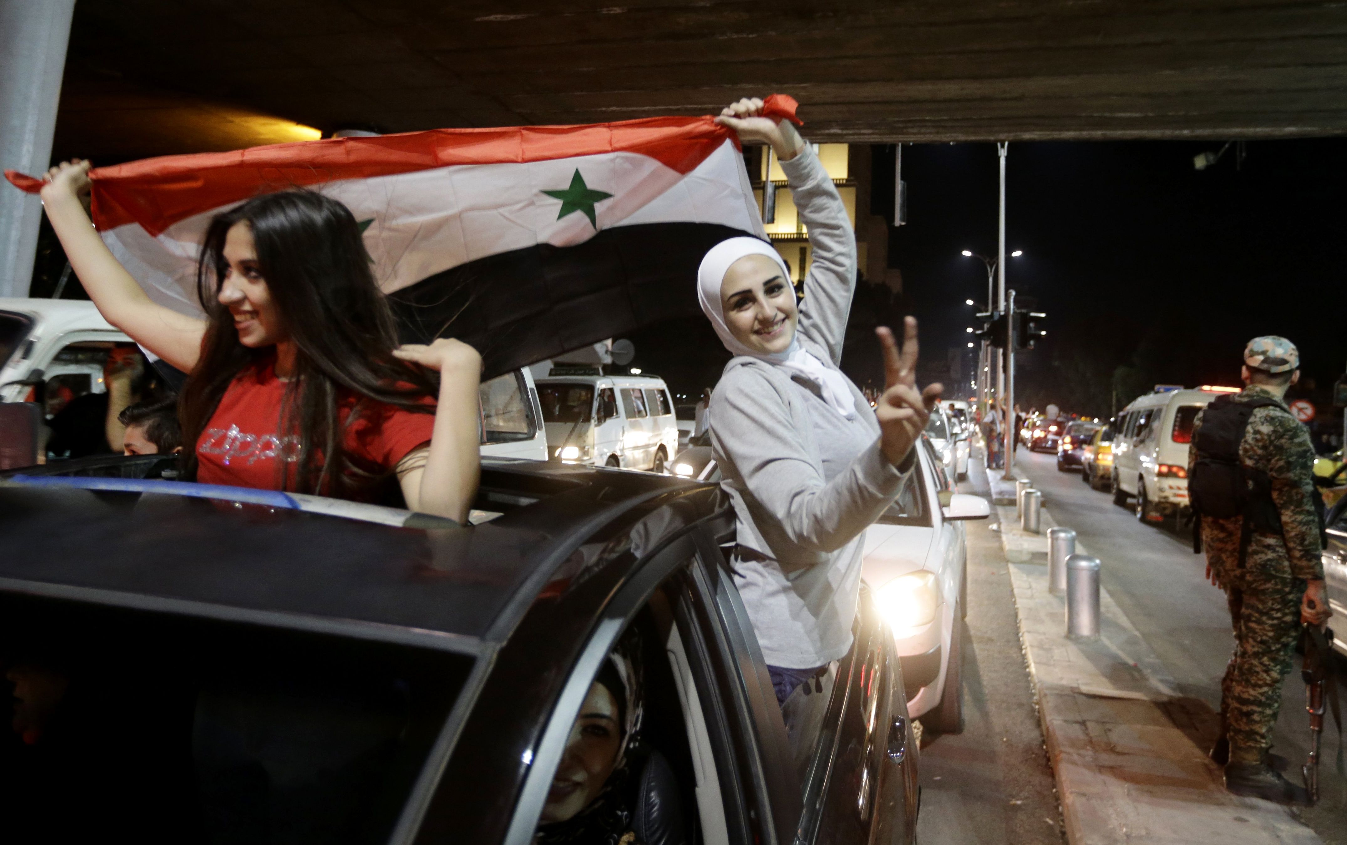 فرحة السوريين بالتأهل للملحق الآسيوى (4) فرحة السوريين بالتأهل للملحق الآسيوى (4)