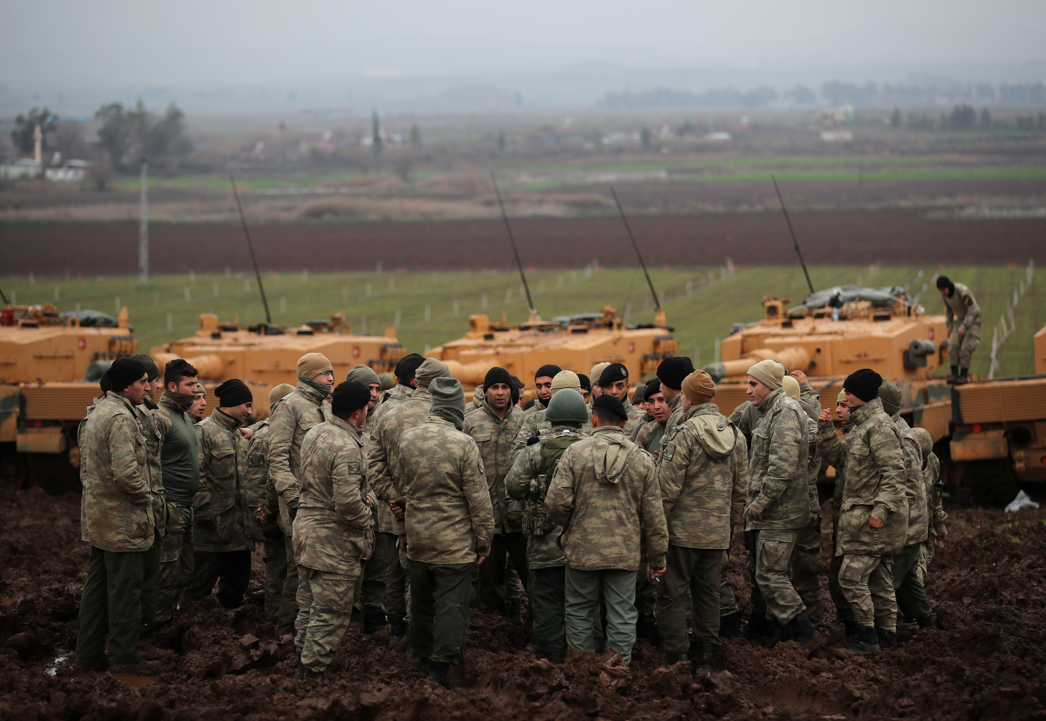 القوات التركية المشاركة فى الحرب على عفرين السورية