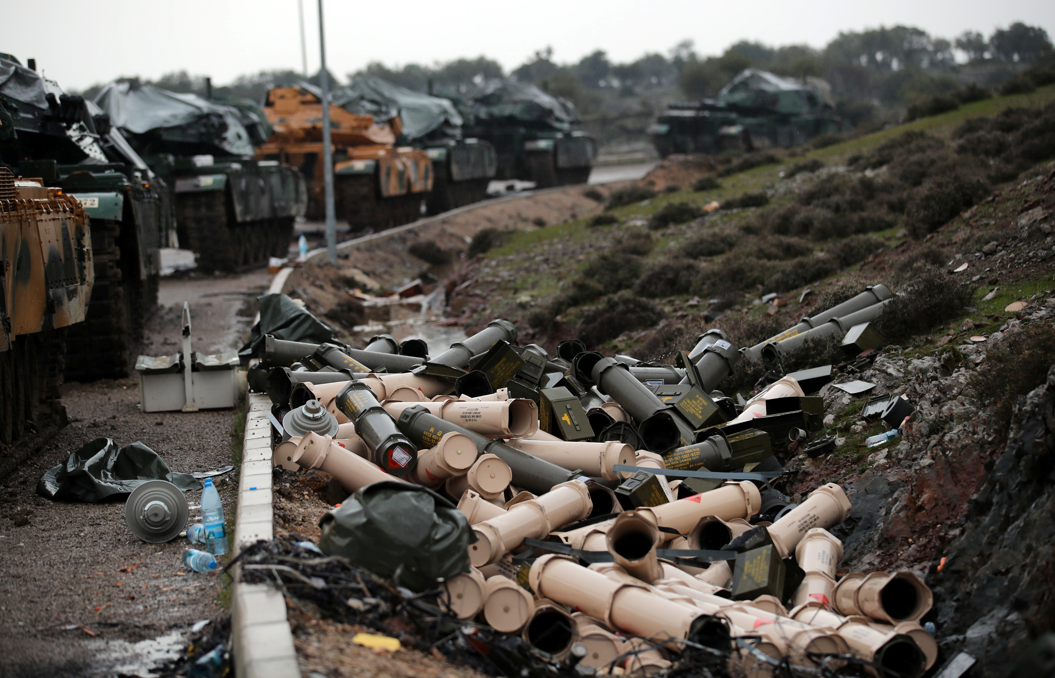 تحركات دبابات الجيش التركى تجاه عفرين السورية