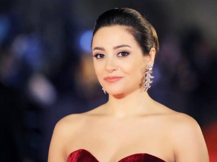 مريم حسن