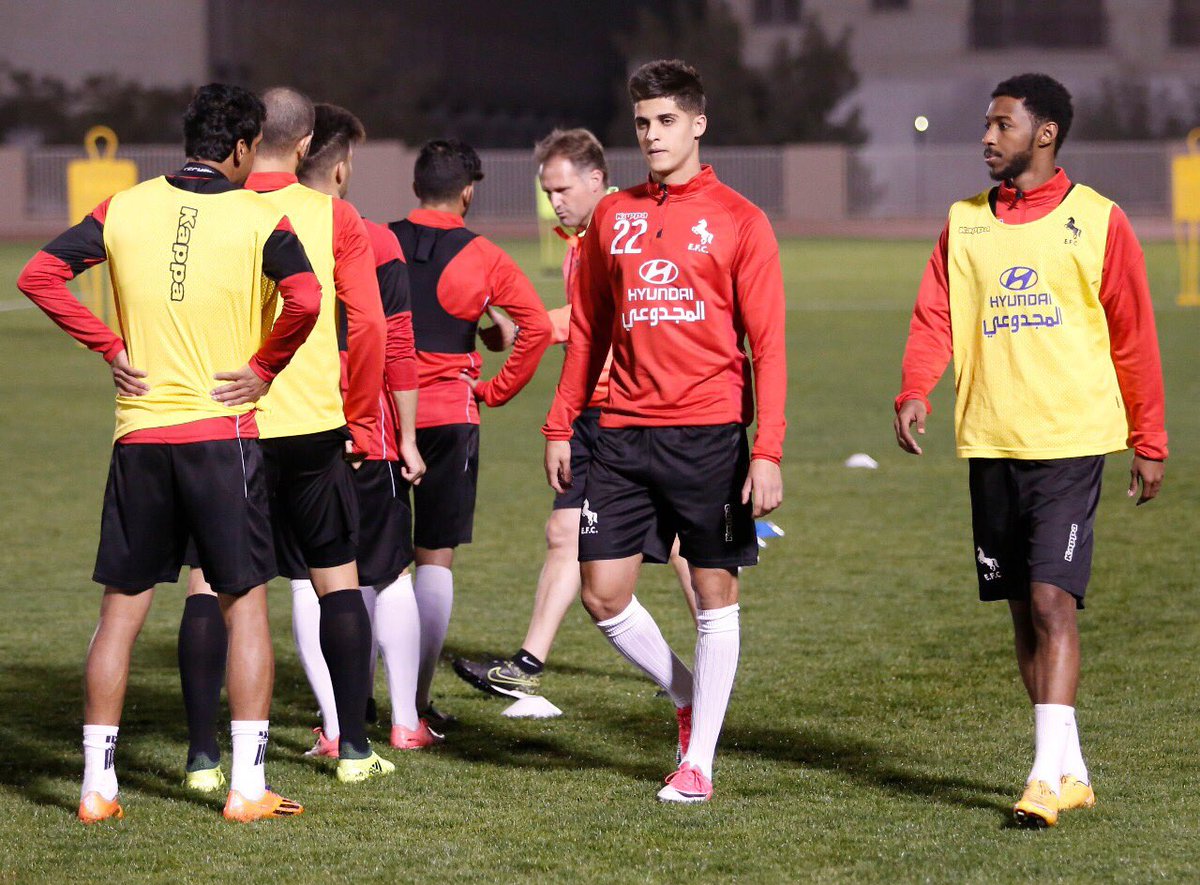 احمد الشيخ فى التدريبات