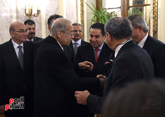 اجتماع الحكومة الأسبوعى برئاسة شريف إسماعيل لمناقشة تقارير الوزراء (4)