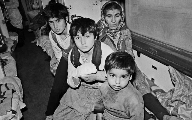 عائلة اذربجانية عقب المجزرة