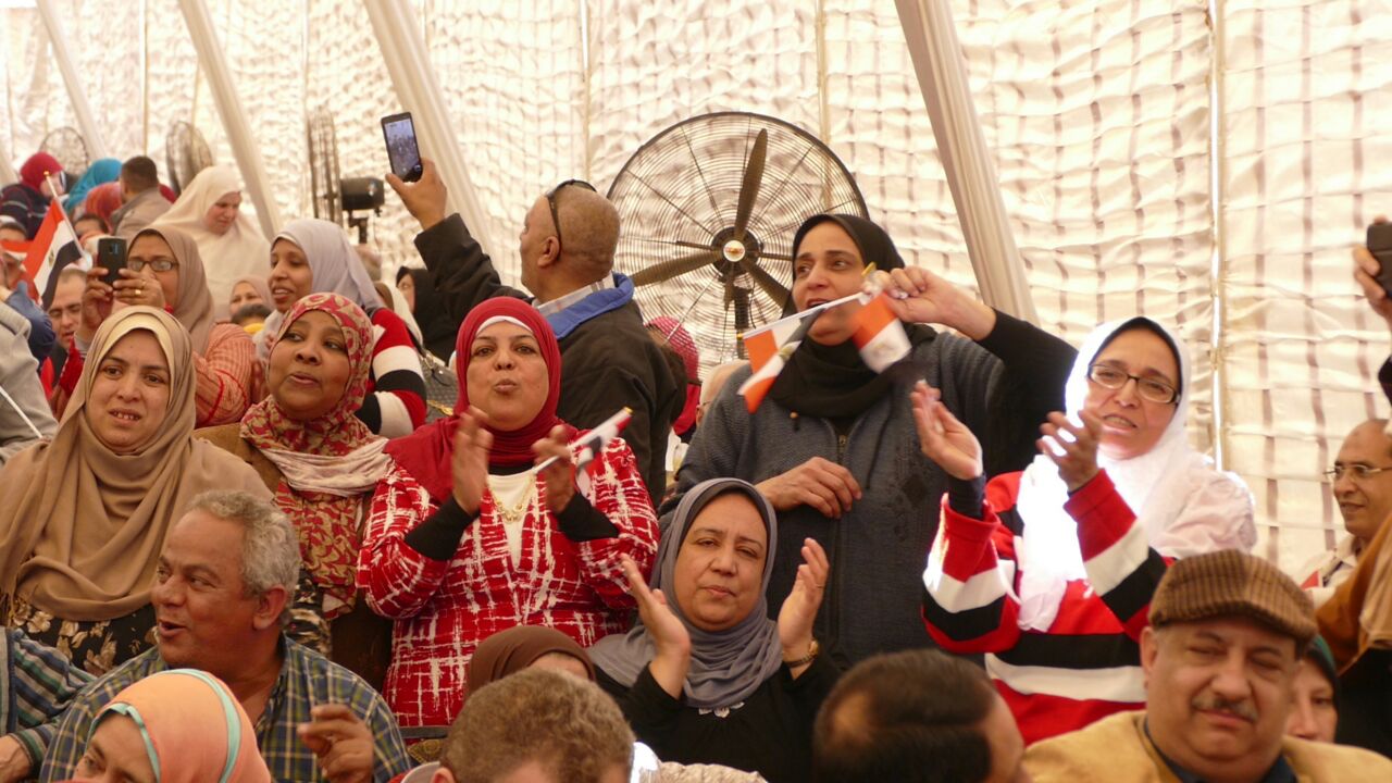 مؤتمر لعمال مصر لتأييد الرئيس عبد الفتاح السيسى لفترة ثانية  (5)