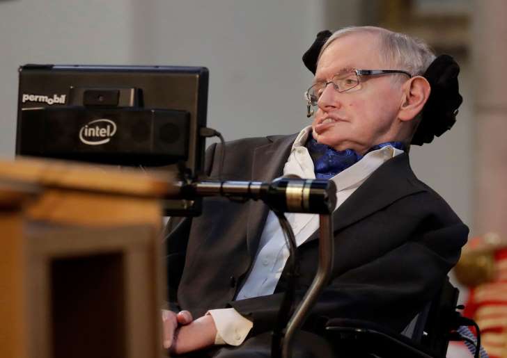 <a href='http://www.copts-united.com/Search.php?W=-1&FromDate=&ToDate=&S=-1&K=Stephen Hawking'>Stephen Hawking</a>