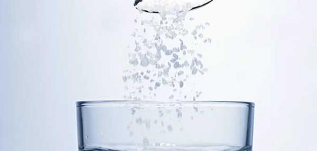 ماء بالملح لعلاج الزكام