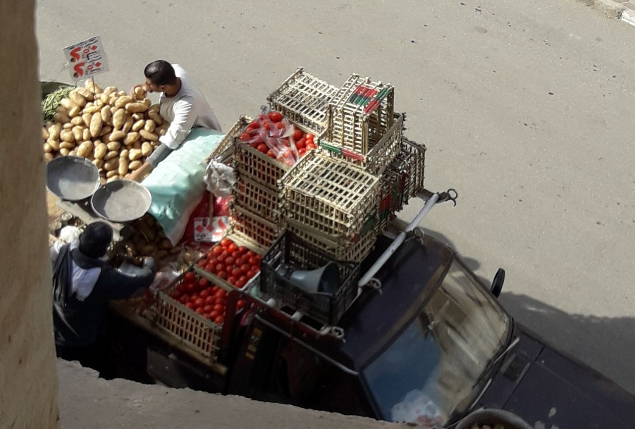 ميكروفونات الباعة الجائلين