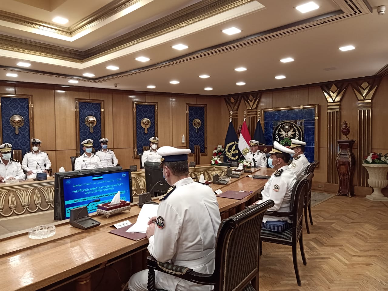 جانب من المؤتمر جانب من المؤتمر
