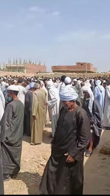 جانب-من-جنازة-طبيب-الغلابة-بالفيوم جانب-من-جنازة-طبيب-الغلابة-بالفيوم