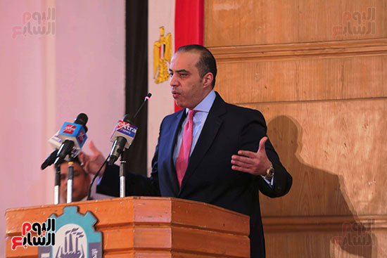 المستشار محمود فوزي رئيس الحملة الانتخابية للمرشح الرئاسي عبد الفتاح السيسي المستشار محمود فوزي رئيس الحملة الانتخابية للمرشح الرئاسي عبد الفتاح السيسي