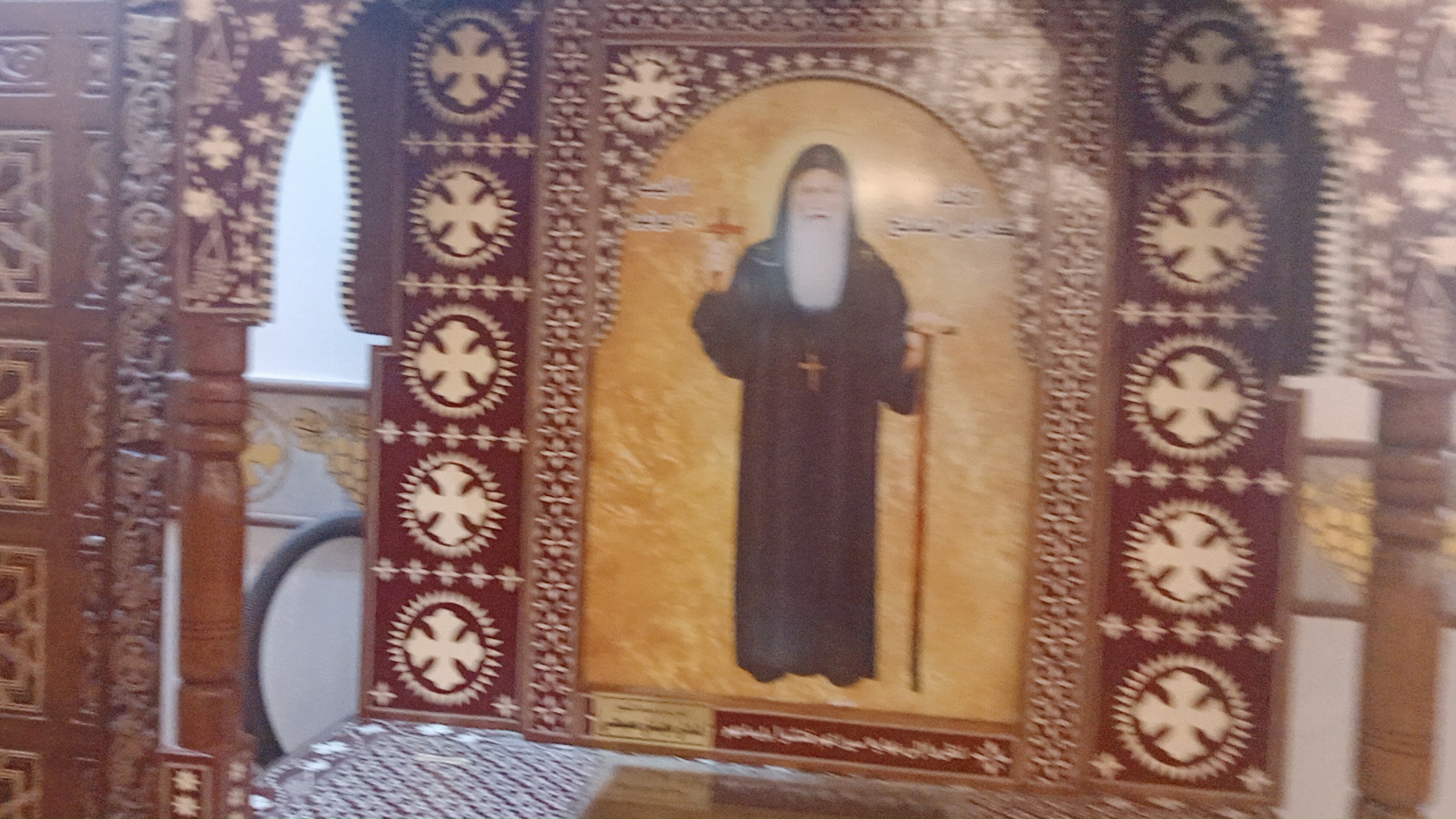 جزء من آثار الكنيسة جزء من آثار الكنيسة