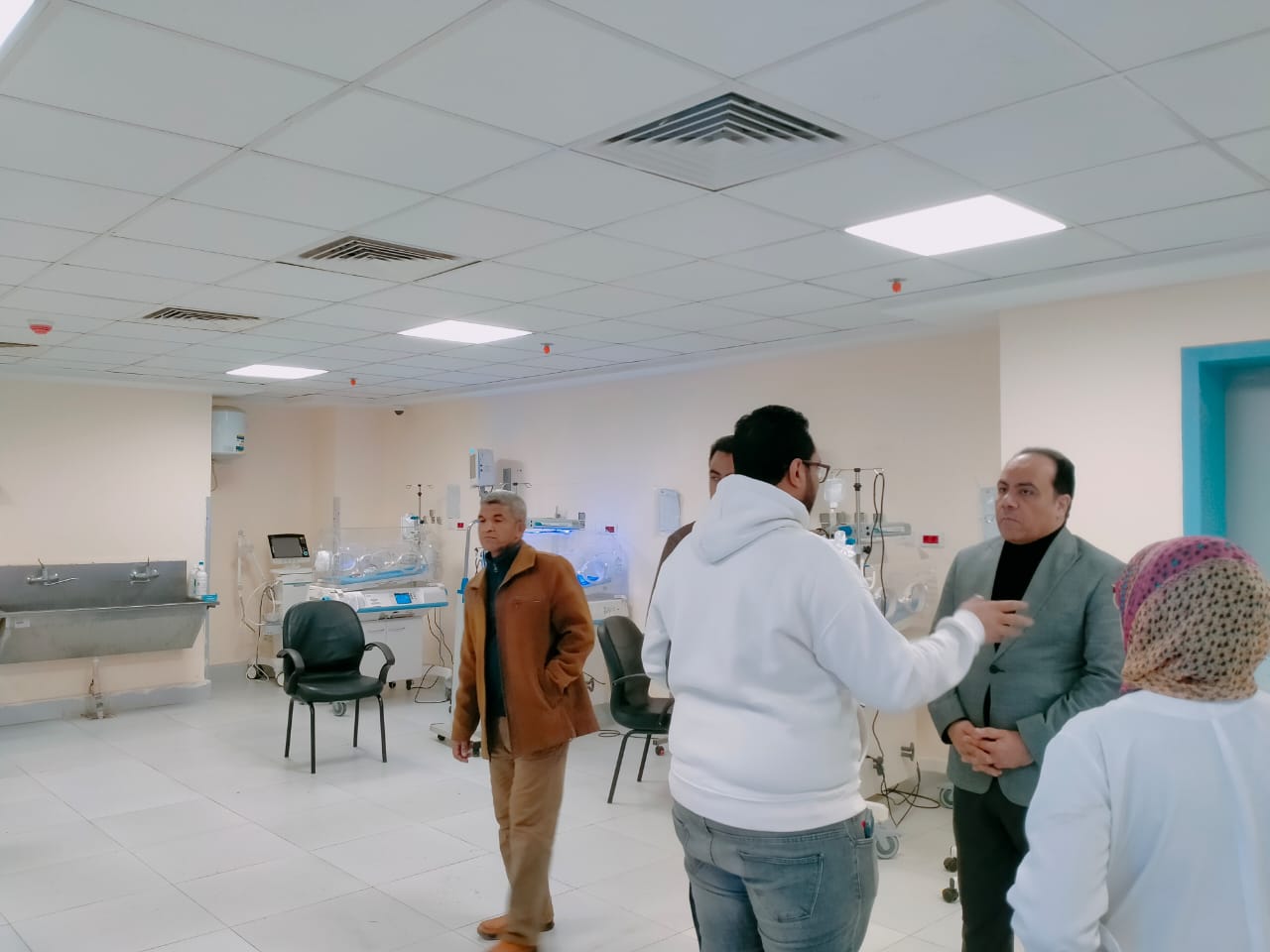وكيل وزارة الصحة بالمستشفى وكيل وزارة الصحة بالمستشفى