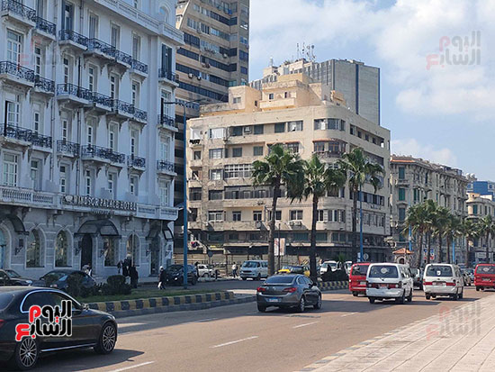 يكون طقس مدينة الإسكندرية معتدلاً نهاراً ويميل للبرودة ليلاً يكون طقس مدينة الإسكندرية معتدلاً نهاراً ويميل للبرودة ليلاً
