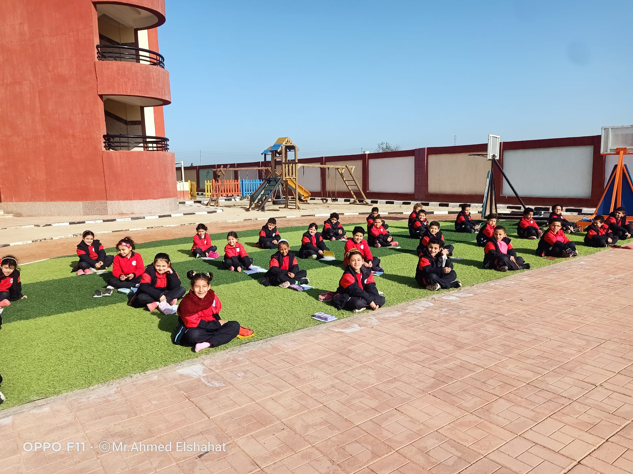 ممارسة الطفال الرياضة ممارسة الطفال الرياضة
