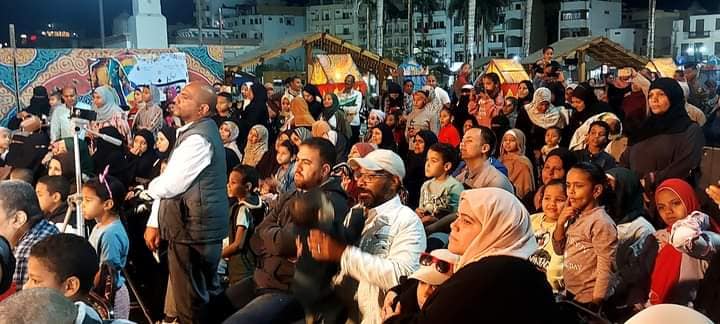 حضور مميز في فعاليات الليالي الرمضانية الثقافية بالأقصر حضور مميز في فعاليات الليالي الرمضانية الثقافية بالأقصر